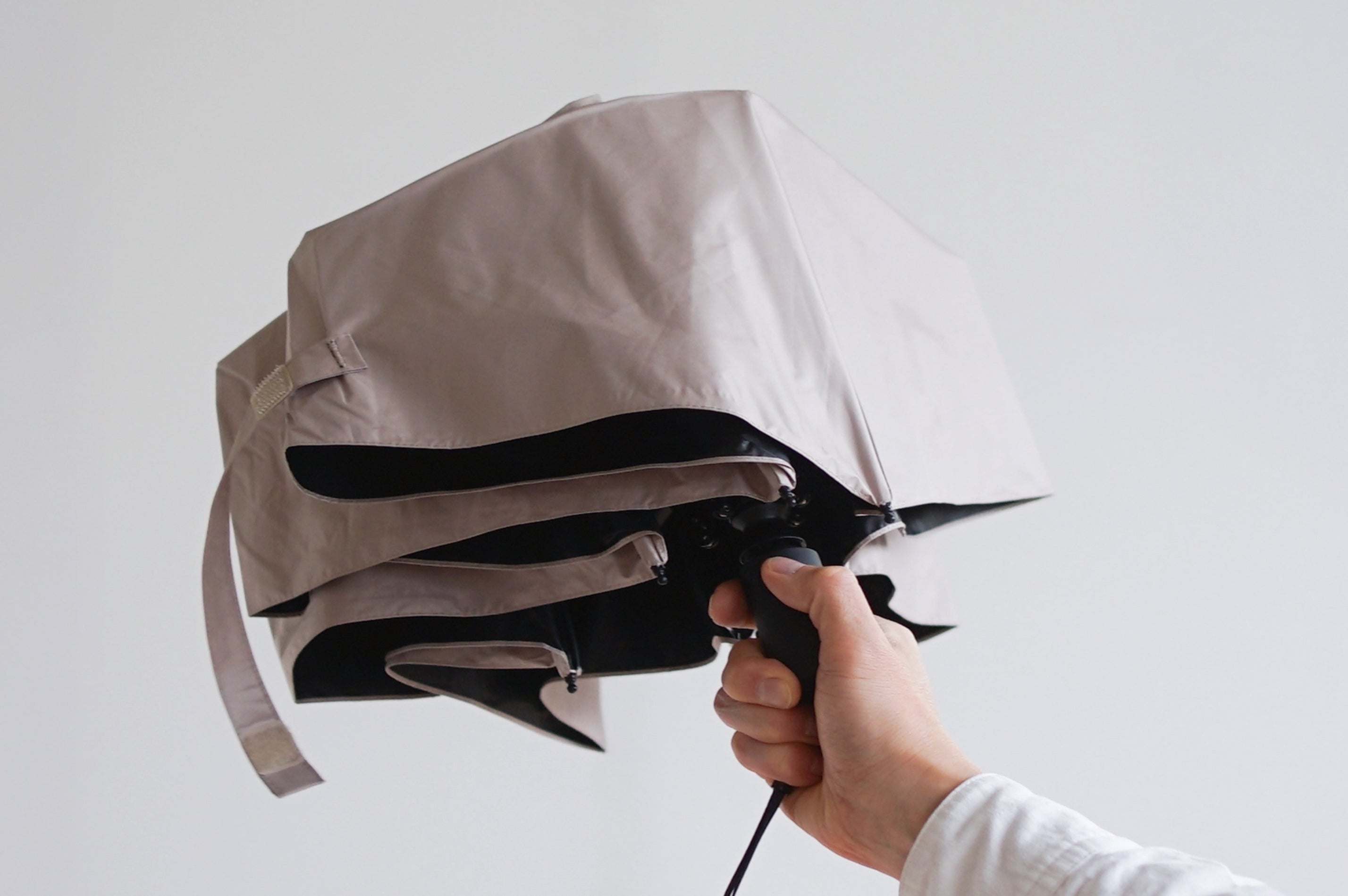 Automatic opening and closing umbrella for both sunny and rainy days 55cm