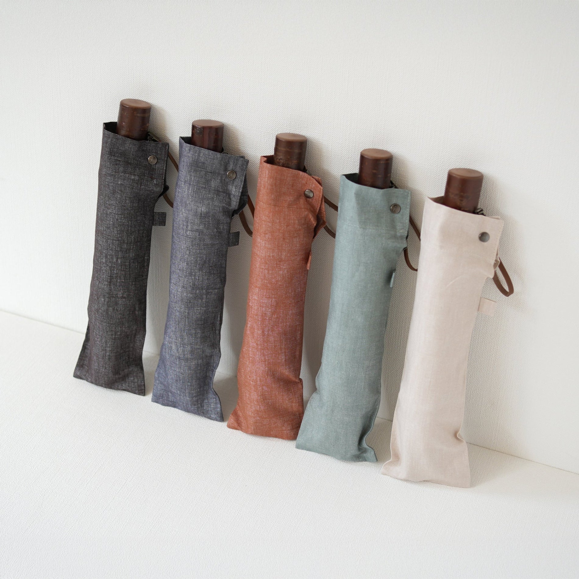 折りたたみ傘 レディース 天然繊維の日傘 遮熱加工・撥水加工を施した、涼しいリネンの日傘