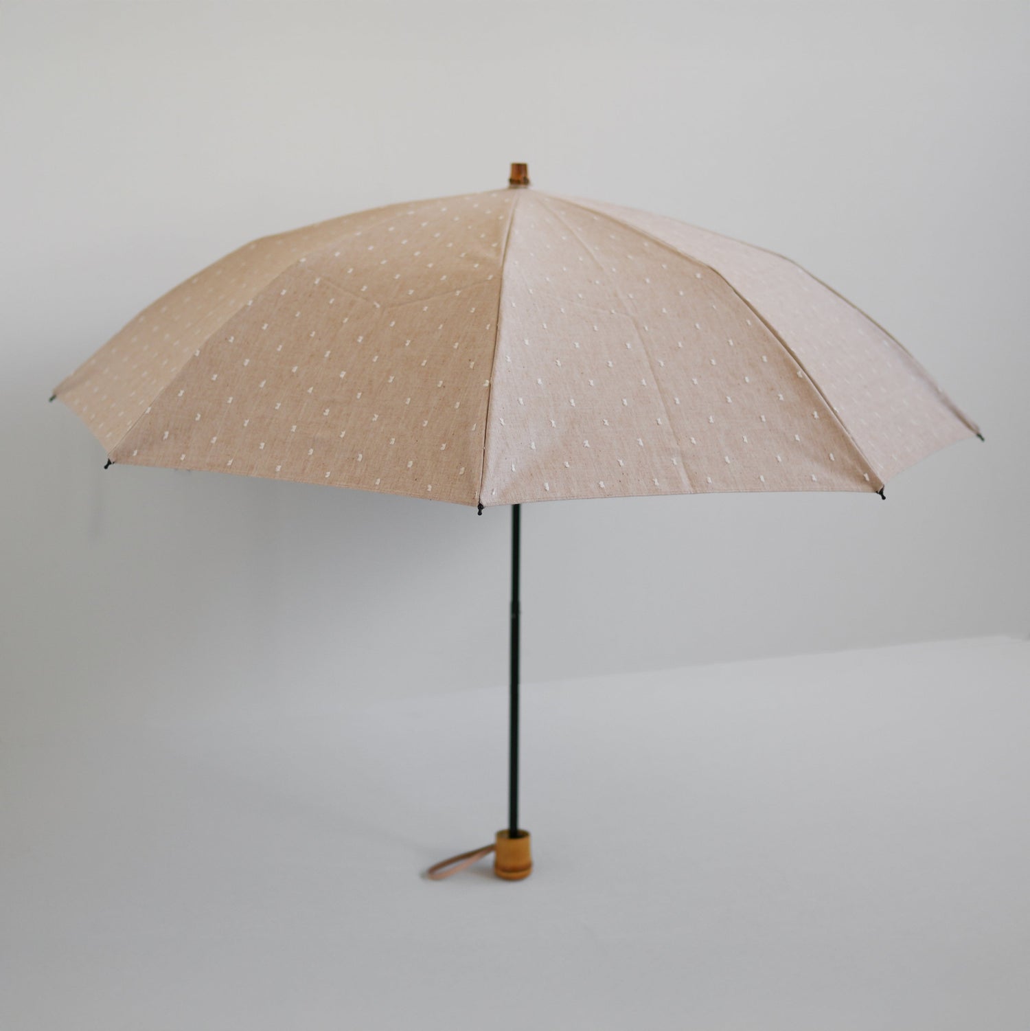 折りたたみ傘 レディース 晴雨兼用傘 遮光・遮熱 2段折り 小宮商店 Fringe Dot Shade ベージュ(竹コンパクトタイプ)