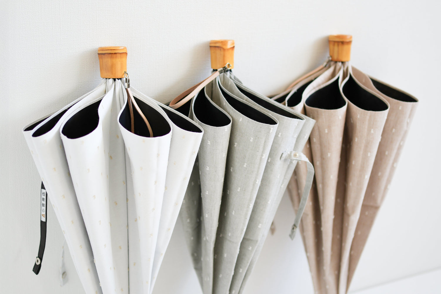 折りたたみ傘 レディース 晴雨兼用傘 長傘用と折りたたみ傘用で2通り使える2WAY仕様