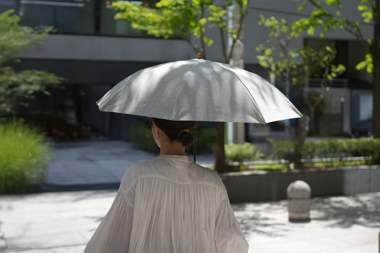 折りたたみ傘 レディース 晴雨兼用傘 遮光率100%、UVカット率99.9%以上、遮熱率50%以上×天然素材の一級遮光傘