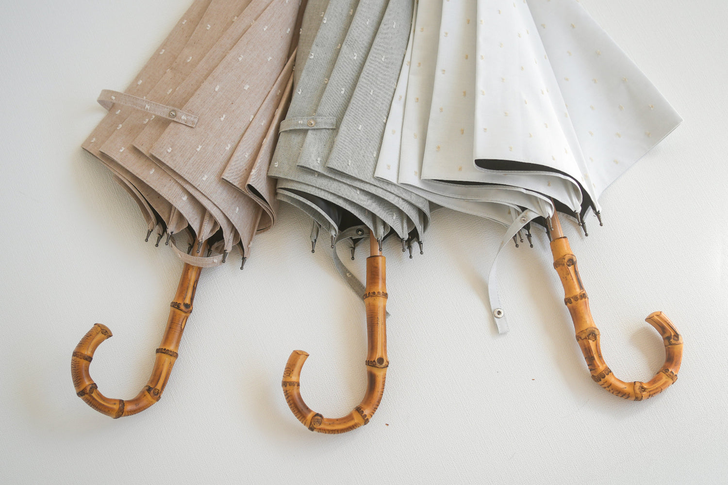 長傘 レディース 日傘・晴雨兼用傘 遮光率100%、UVカット率99.9%以上、遮熱率50%以上×天然素材の一級遮光傘