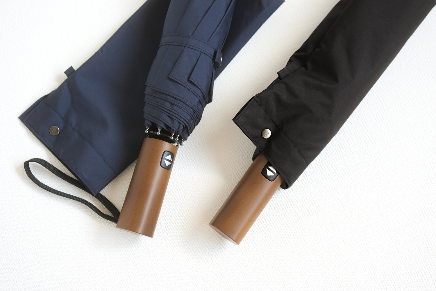 折りたたみ傘 メンズ 雨傘 ボタンを押すだけで開閉ができる「自動開閉」のハンドル