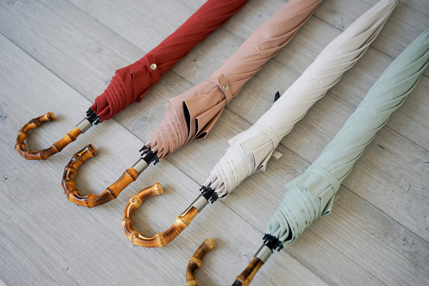 折りたたみ傘 レディース 日傘・晴雨兼用傘 おしゃれで持ちやすい竹の曲がりハンドルで 機能性も抜群