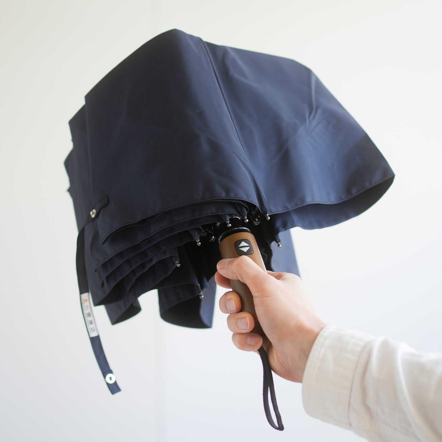 ミラトーレ 折りたたみ傘 自動開閉 60cm 8本骨