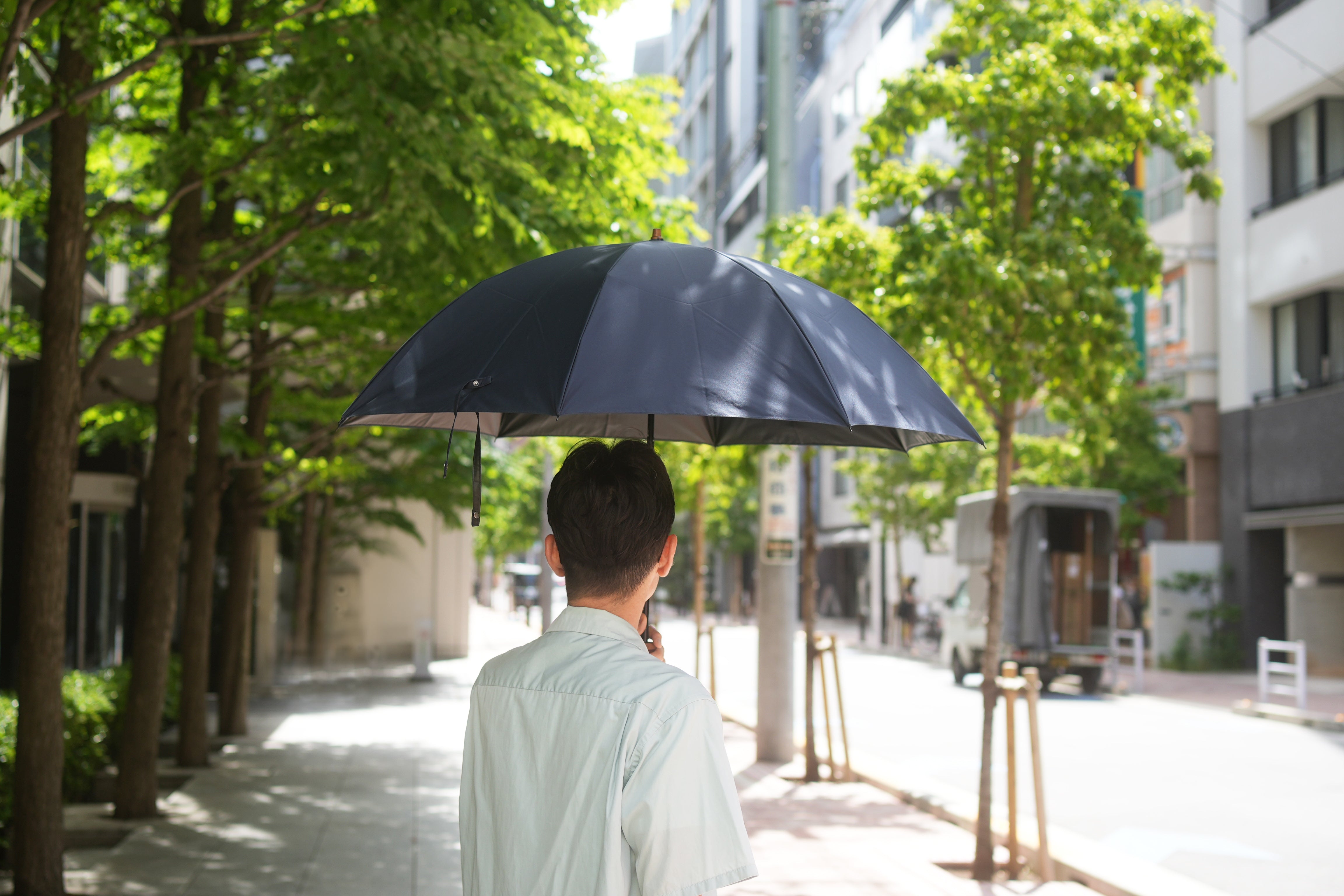 日本橋の傘専門店「小宮商店」1930年創業 | 職人による日本製の