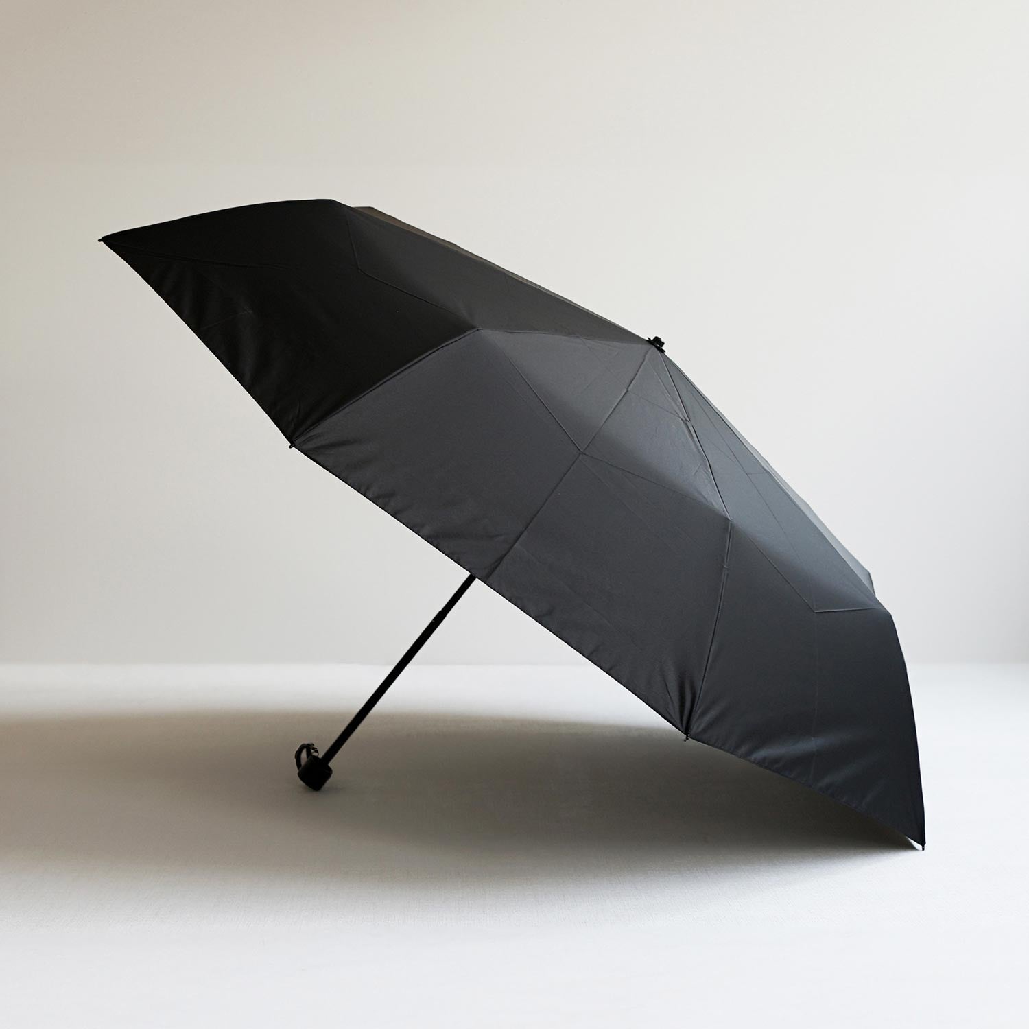 Ultra-lightweight carbon umbrella, easy to open and close, 70cm