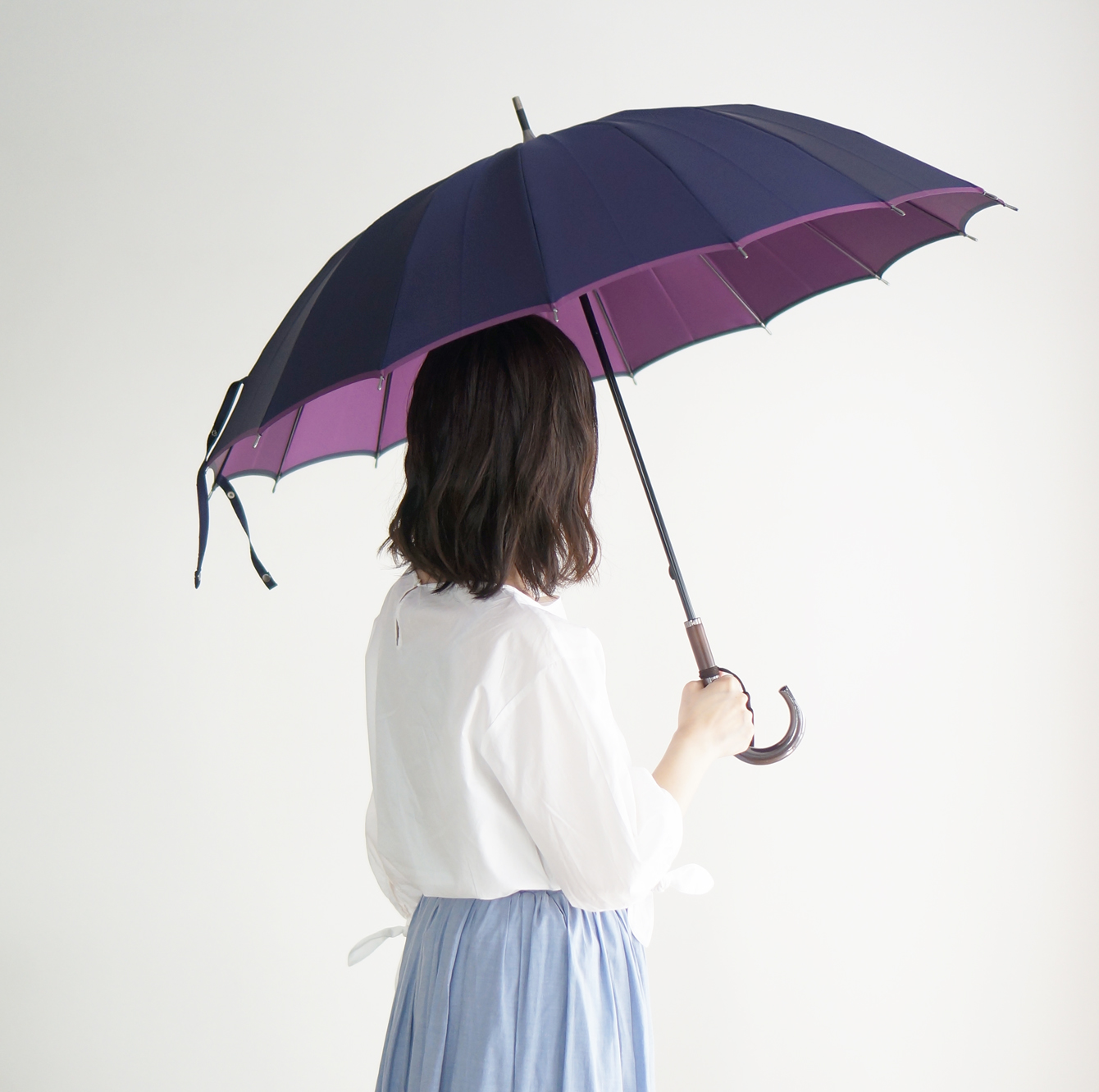 甲州織の2色のかさなりが美しい、日本製雨晴兼用傘『かさね』 | 傘専門 