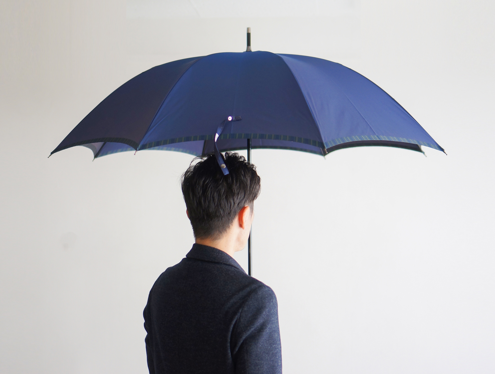 あおい甲州織軽量のメンズ雨傘・雨晴兼用傘「日本製のおしゃれな高級傘ブランド・小宮商店」